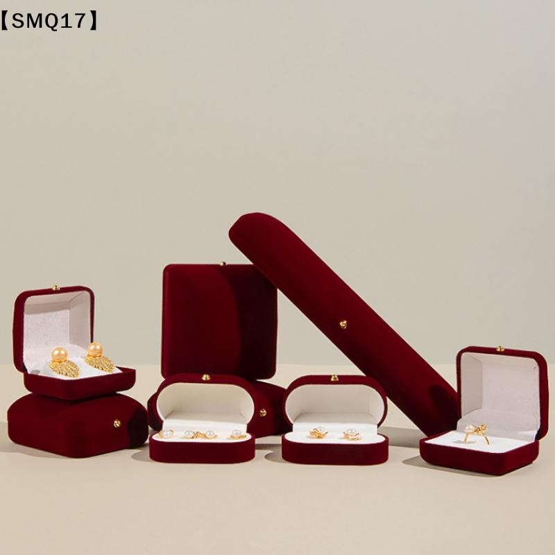 Flocking Gold Buckle Jewelry B - огляд і ціна Bar Cart Gold